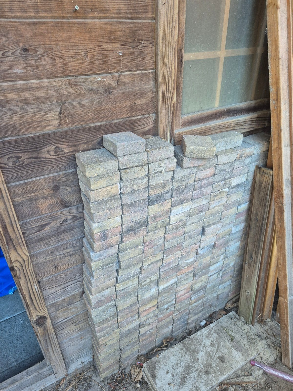 Gebruikte betonnen klinkers voor terras of oprit, Tuin en Terras, Ophalen, Gebruikt, Klinkers, 10 m² of meer