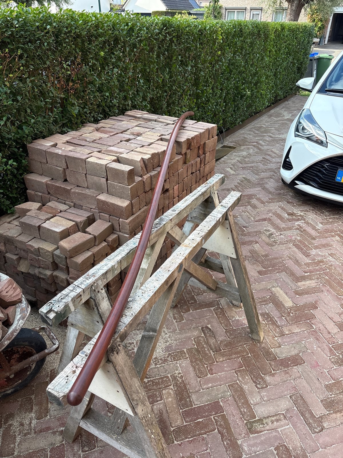 Hardhout leuning, Ophalen