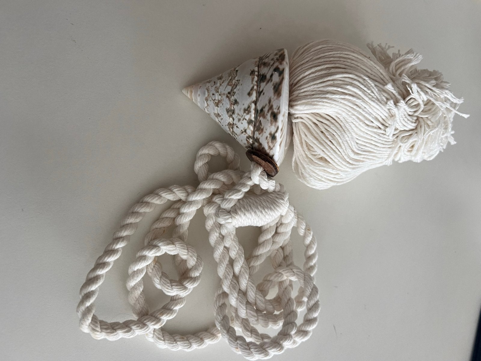 Originele embrasse met echte schelp, Gebruikt, Boho, Ophalen of Verzenden, Natuurlijk materiaal