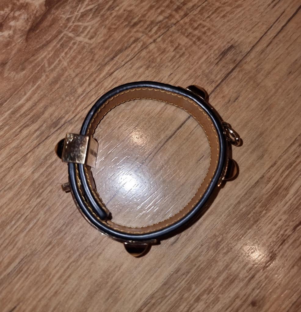 Zwarte Armband met Goudkleurige Hardware Hermés Style, Verzenden, Zo goed als nieuw, Zwart, Leer