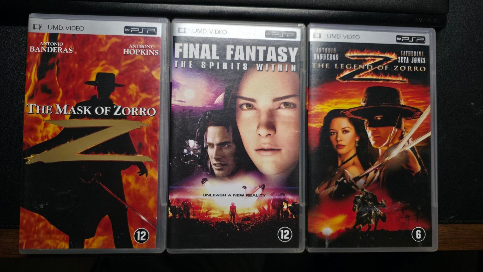 PSP UMD Films: 2 Zorro films en Final Fantasy spirits within, Spelcomputers en Games, Ophalen of Verzenden