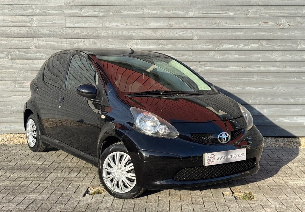 Toyota Aygo 1.0-12V + AIRCO APPLE CARPLAY ANDROID, Auto's, Voorwielaandrijving, Stof, Gebruikt, Origineel Nederlands