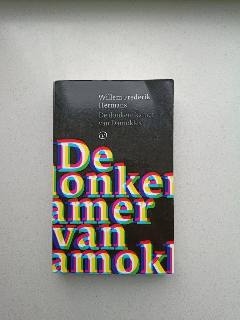 De Donkere Kamer van Damokles - W.F. Hermans, Ophalen of Verzenden, Gelezen