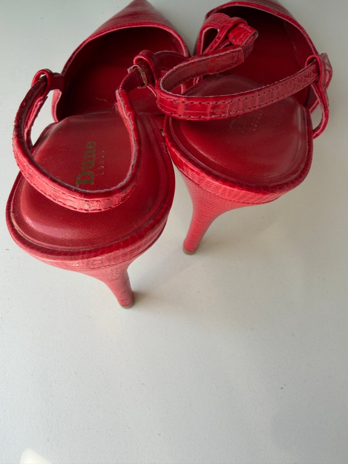 Dune London rode hakken met slingback, Ophalen, Zo goed als nieuw, Rood, Pumps
