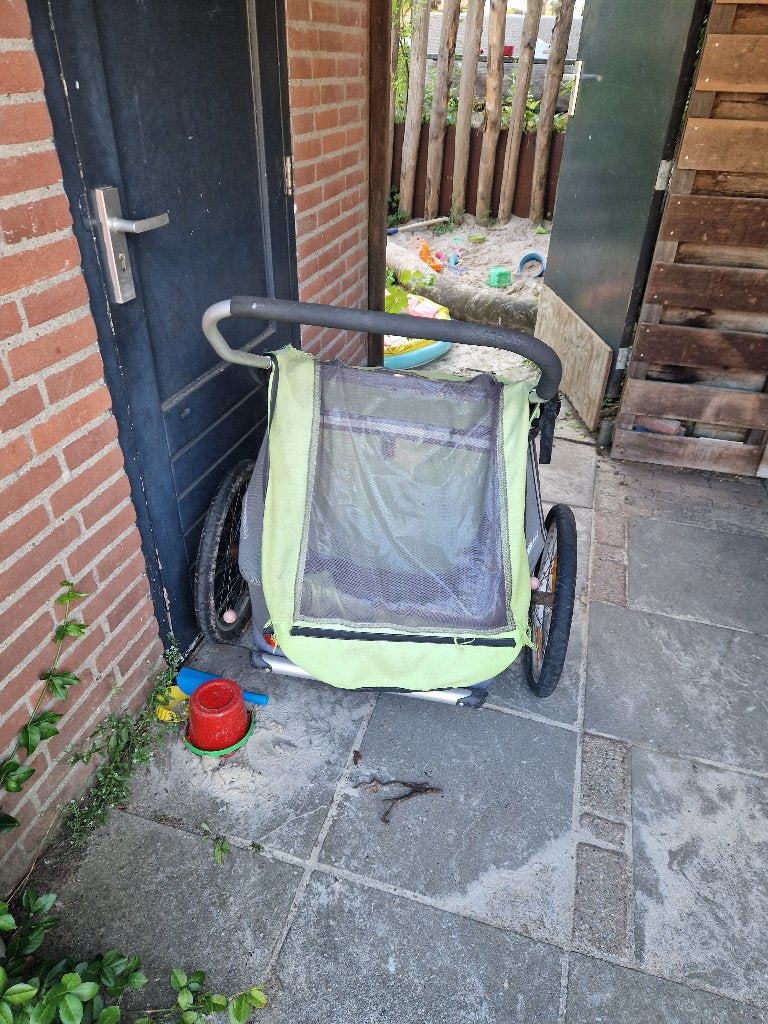 Gratis af te halen: croozer kids 2, Ophalen, Gebruikt, Kinderkar, Croozer