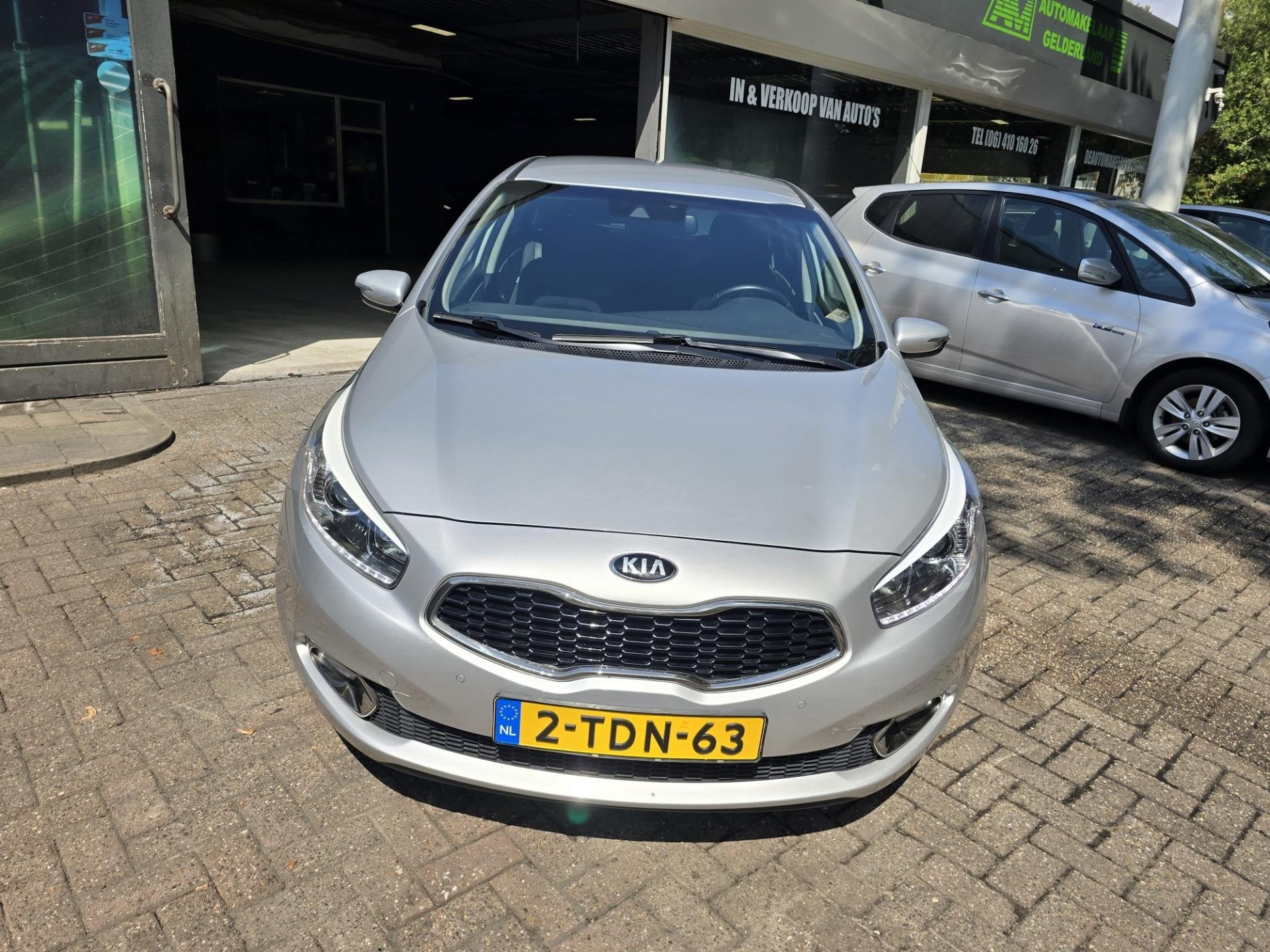 Kia Cee'd 1.6 GDI Super Pack | 3/6 OF 12MND GARANTIE | CAMER, Auto's, Voorwielaandrijving, Euro 5, Gebruikt, 1591 cc