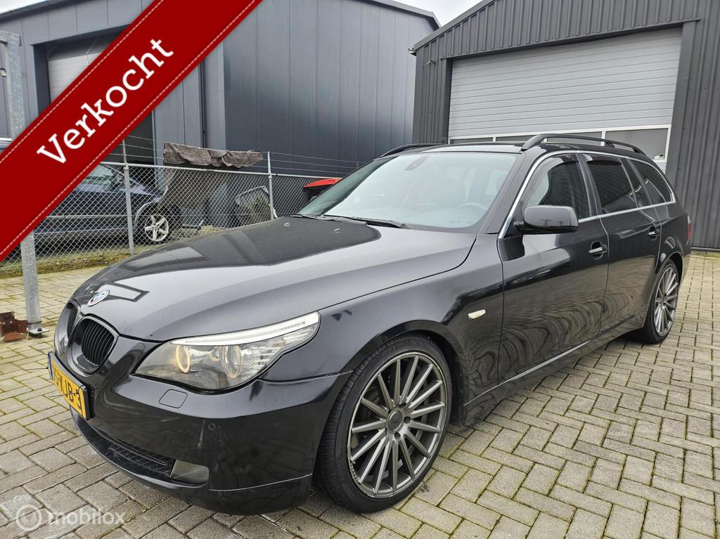 BMW 5-serie Touring 525d Executive HANDEL/EXPORT APK 03/2027, Auto's, Automaat, Gebruikt, 2000 kg, Zwart