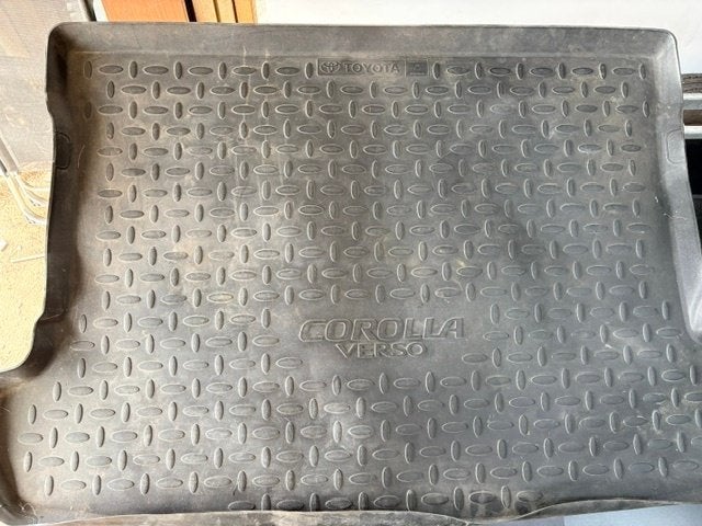 Rubber Kofferbakmat op maat | Toyota Corolla Verso, Ophalen, Gebruikt