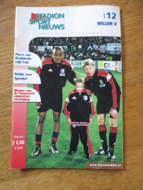 Programmaboekje 12 Feyenoord - Willem II 25 november 2001, Ophalen of Verzenden, Gelezen, Watersport en Hengelsport