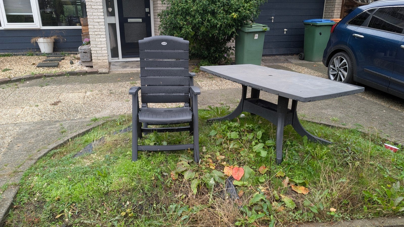 Gratis af te halen...Hartman tuinset: 2 stoelen en tafel - G, Tuin en Terras, Ophalen, Gebruikt, Kunststof, Inklapbaar
