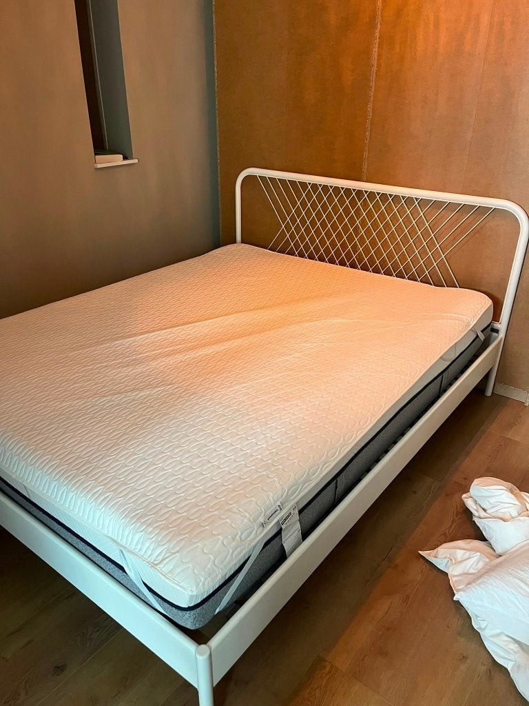 Nesttun bedframe met Lönset lattenbodem 160x200, Ophalen, Wit, Tweepersoons, Zo goed als nieuw