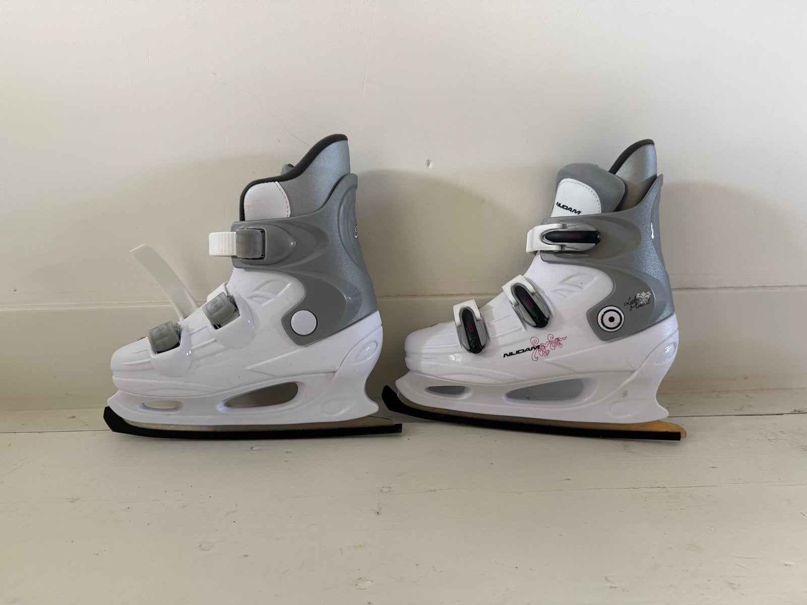 Nijdam schaatsen/ice hockey skates - dames/kinderen maat 36, Ophalen of Verzenden, Zo goed als nieuw, IJshockeyschaatsen, Nijdam