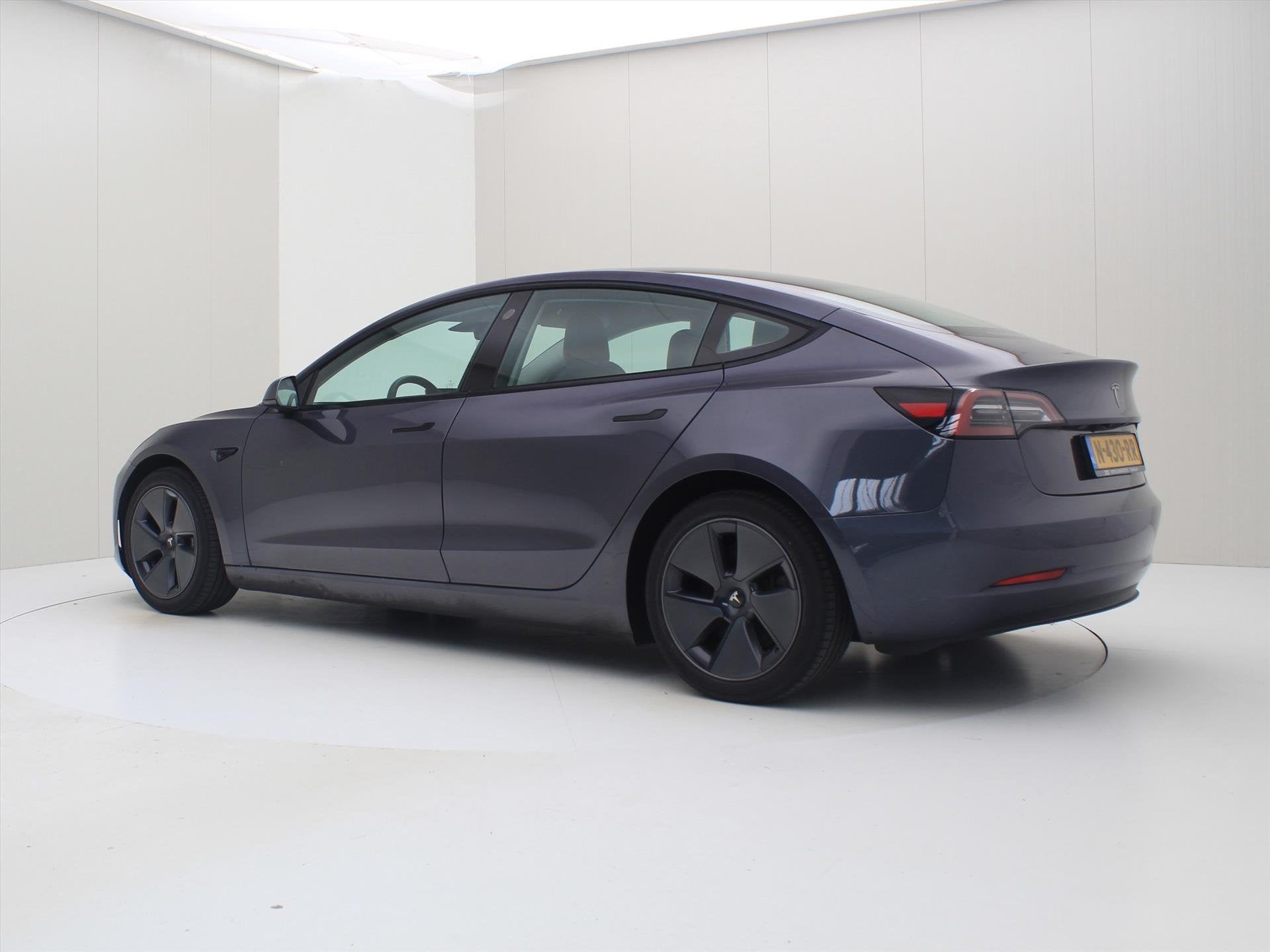 Tesla Model 3 Long-Range AWD 351pk 75 kWh FACELIFT [ WARMTEP, Auto's, Tesla, Automaat, Gebruikt, Zwart, Origineel Nederlands