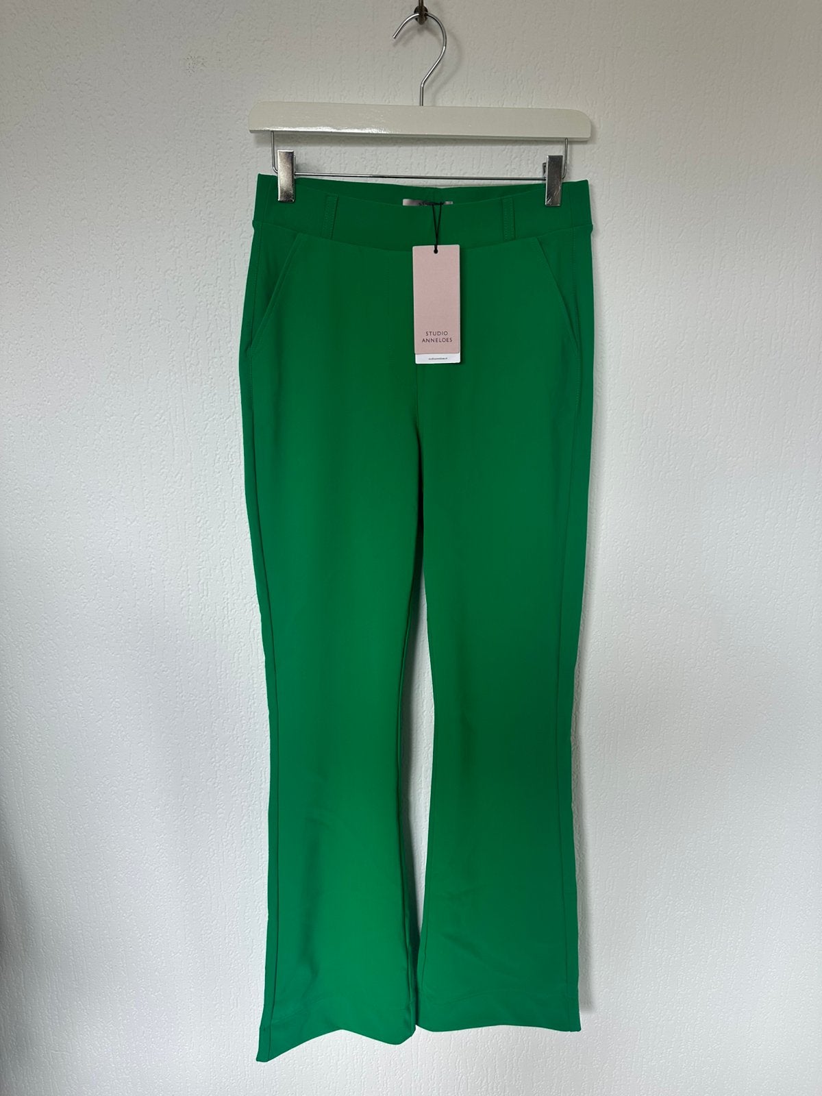 Studio Anneloes broek groen flared travelstof, Nieuw, Ophalen of Verzenden, Maat 34 (XS) of kleiner, Lang