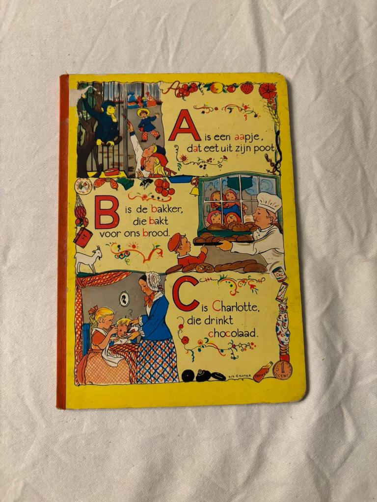 Oud abc boekje vintage rie cramer karton abc- boek!, Boeken, Gelezen, Fictie algemeen, Jongen of Meisje, Ophalen of Verzenden