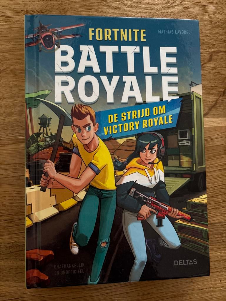 Fortnite Battle Royale: De Strijd om Victory Royale, Boeken, Ophalen of Verzenden, Zo goed als nieuw, Fictie algemeen