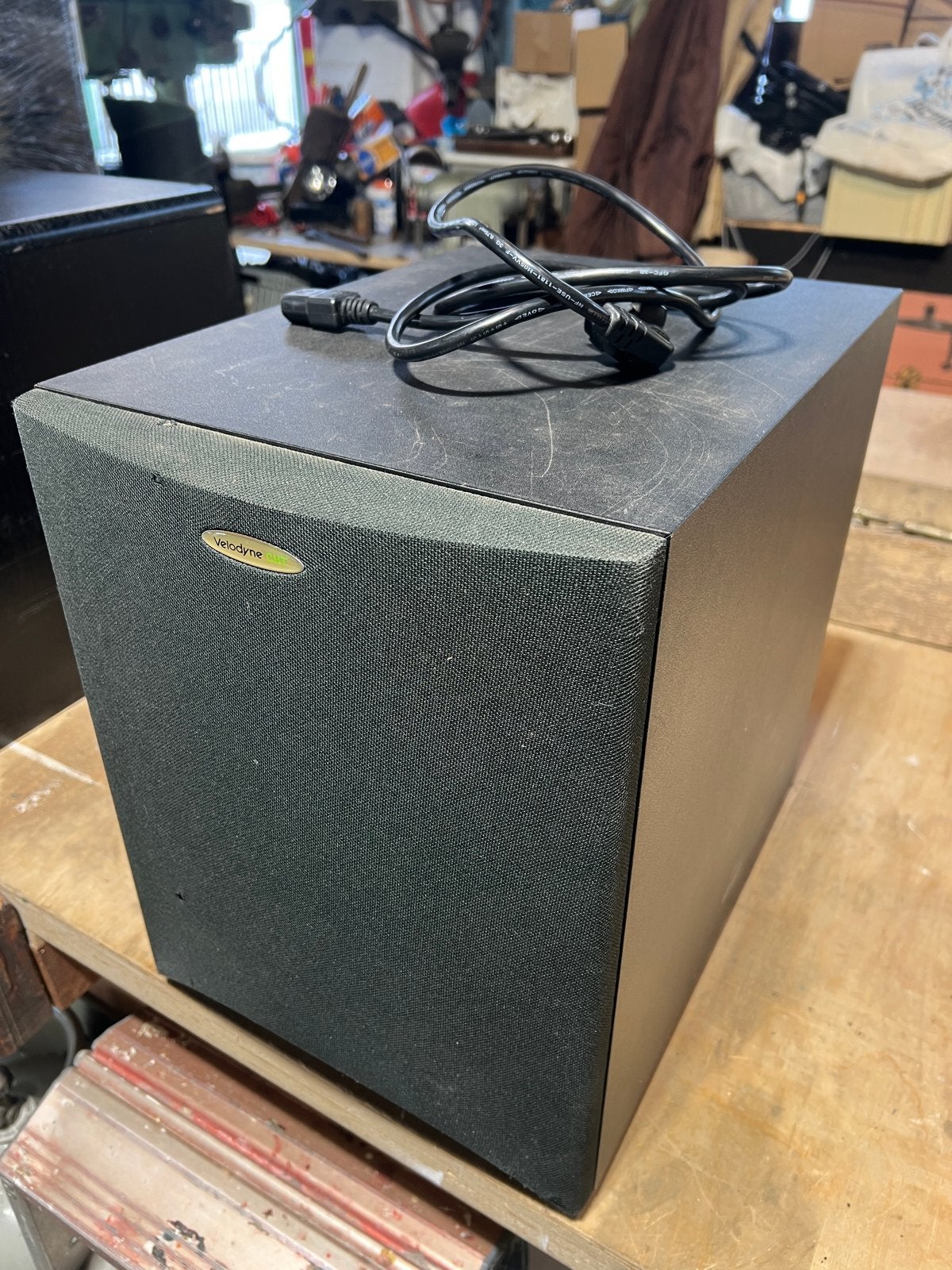Velodyne CHT-8 Subwoofer (met defect), Gebruikt, Inclusief kabels, Subwoofer, Ophalen