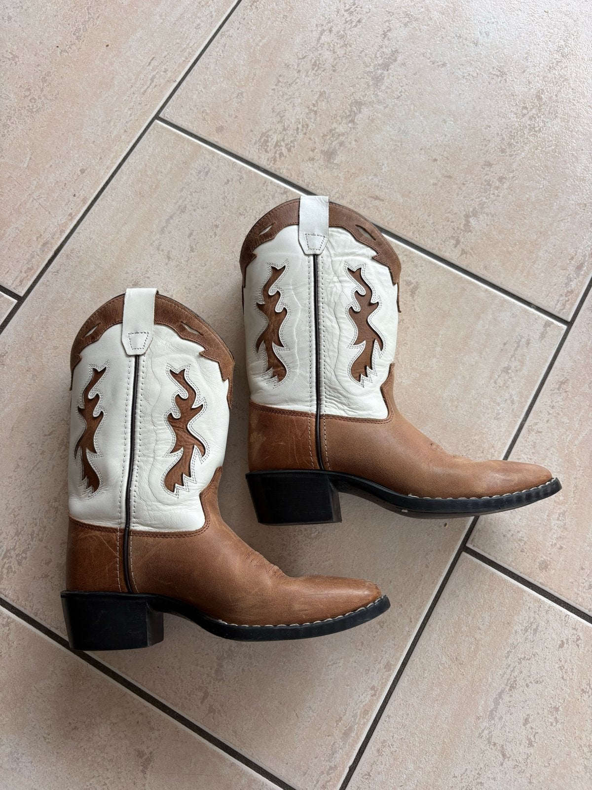 Bootstock bruin/wit - maat 33, Meisje, Ophalen of Verzenden, Laarzen, Zo goed als nieuw