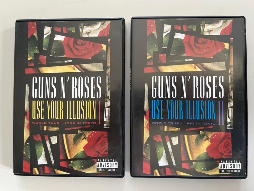 Guns N' Roses - Use Your Illusion I & II (DVD Boxset), Vanaf 16 jaar, Boxset, Muziek en Concerten, Ophalen of Verzenden