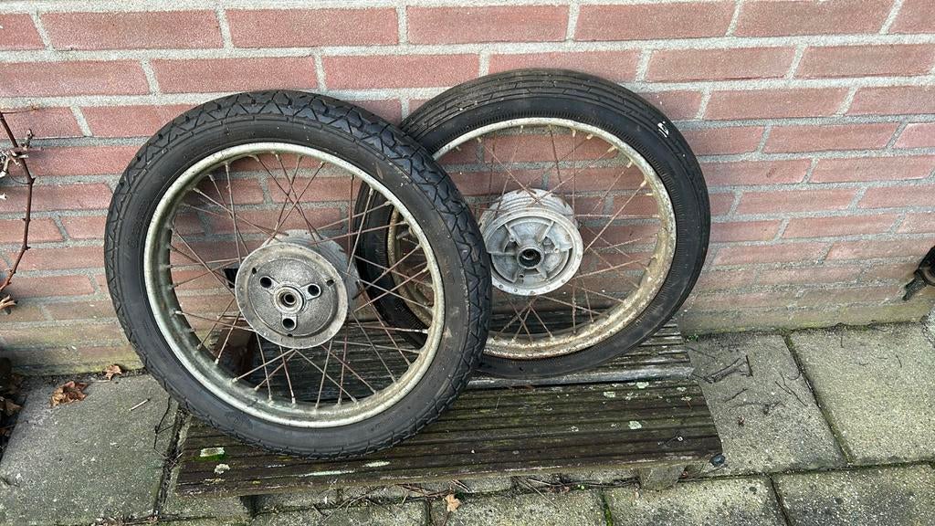 Jawa wielen achter en voorwiel 16 inch, Ophalen of Verzenden, Gebruikt, Overige typen
