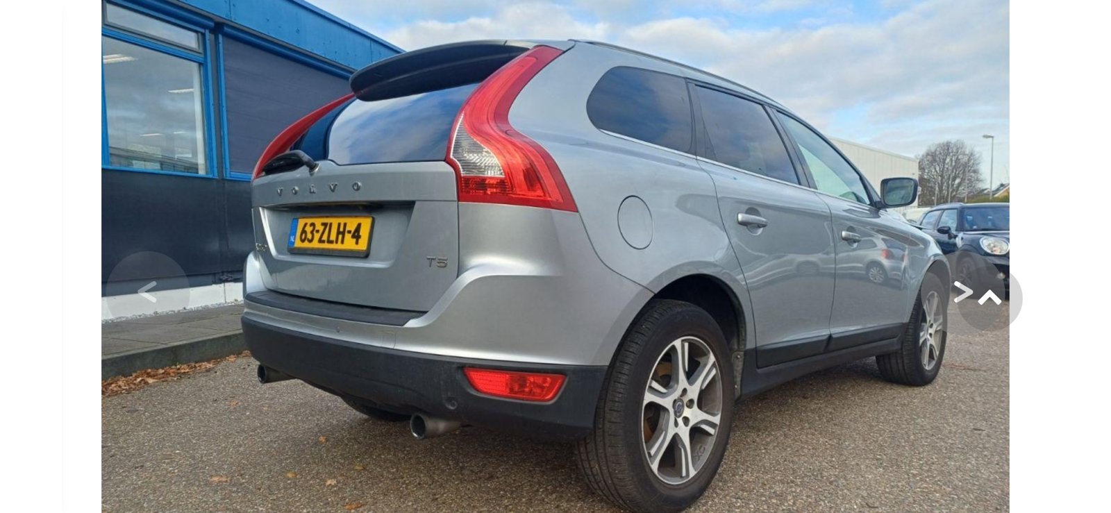 XC60 2.0 T5 AUT Pano Bi Xenon Beige Leder Dealer OH NAP ✅, Auto's, Volvo, 1800 kg, Beige, 4 cilinders, 1598 kg