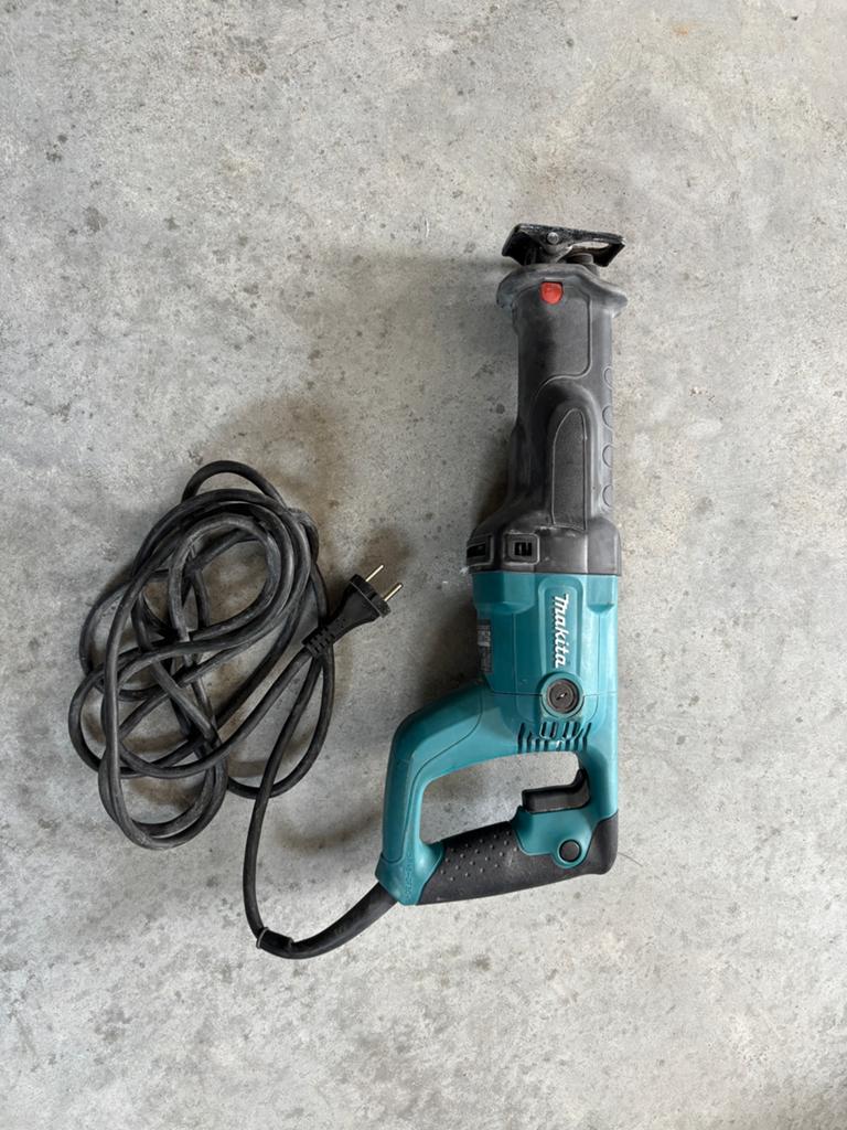 Makita reciprozaag, Ophalen of Verzenden, Zo goed als nieuw, Overige typen