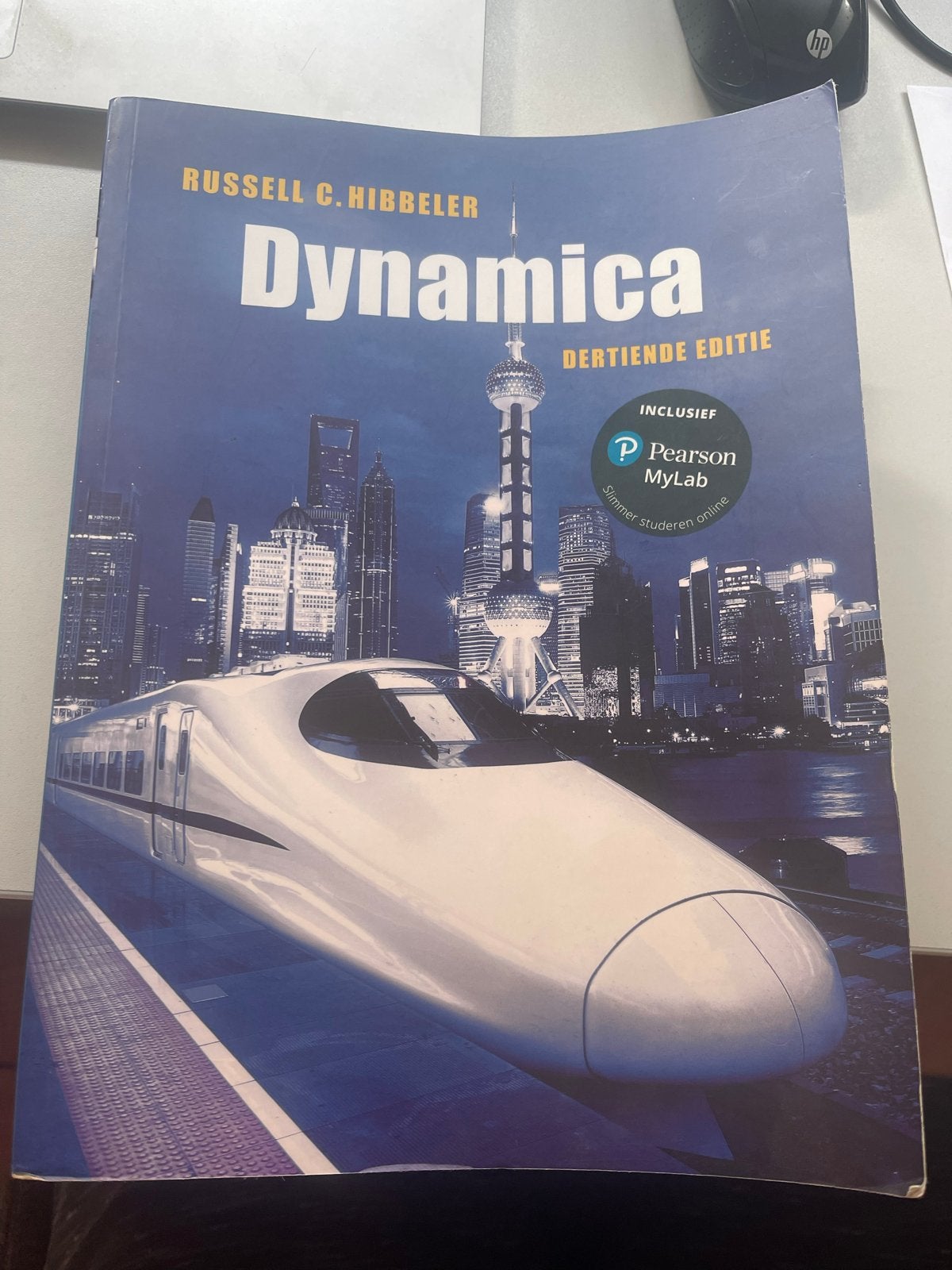 Dynamica - Russell C. Hibbeler (Dertiende Editie), Ophalen of Verzenden, Beta, Zo goed als nieuw, HBO