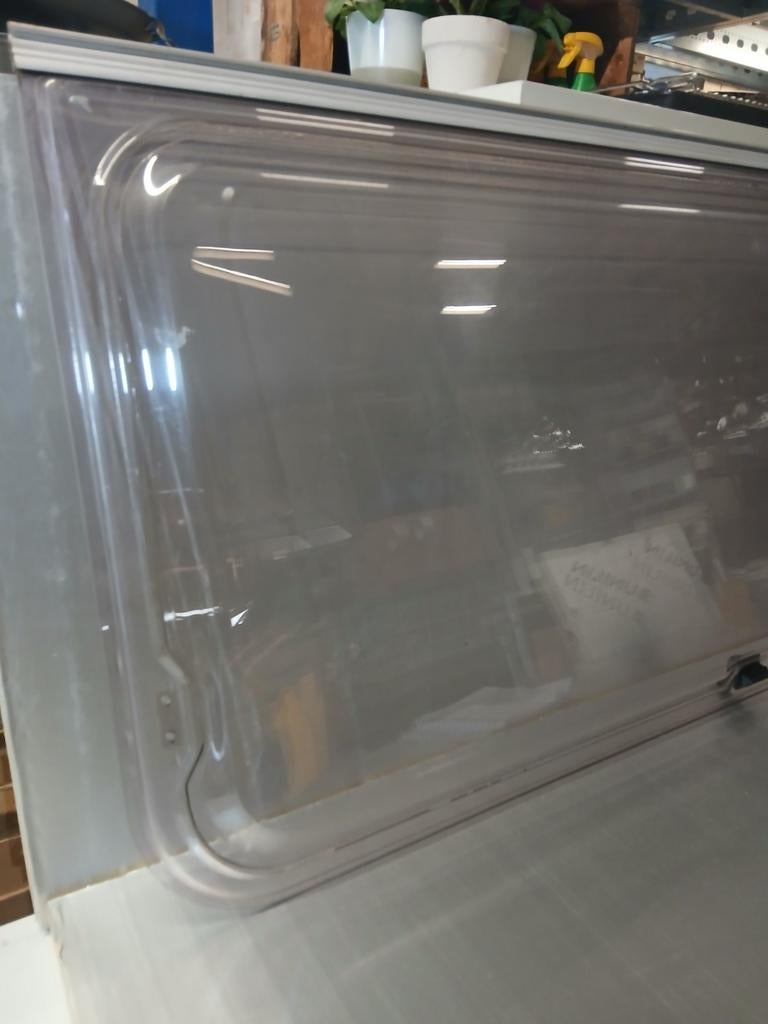 TOPSTAAT ACHTERRAAM O.A. BEYERLAND CARAVAN  135.5 X 62 CM, Caravans en Kamperen, Caravan accessoires, Ophalen, BEYERLAND, ., .