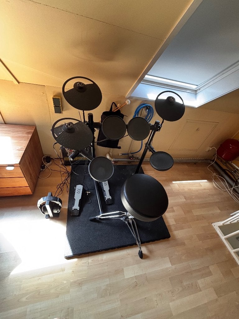 elektrisch drumstel, Muziek en Instrumenten, Drumstellen en Slagwerk, Ophalen, Gebruikt, Yamaha, Elektronisch