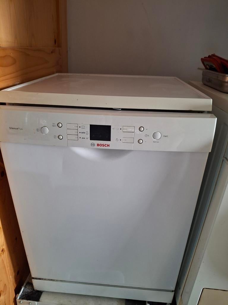 Bosch silence plus vaatwasser, Witgoed en Apparatuur, Vaatwasmachines, Ophalen, Minder dan 85 cm