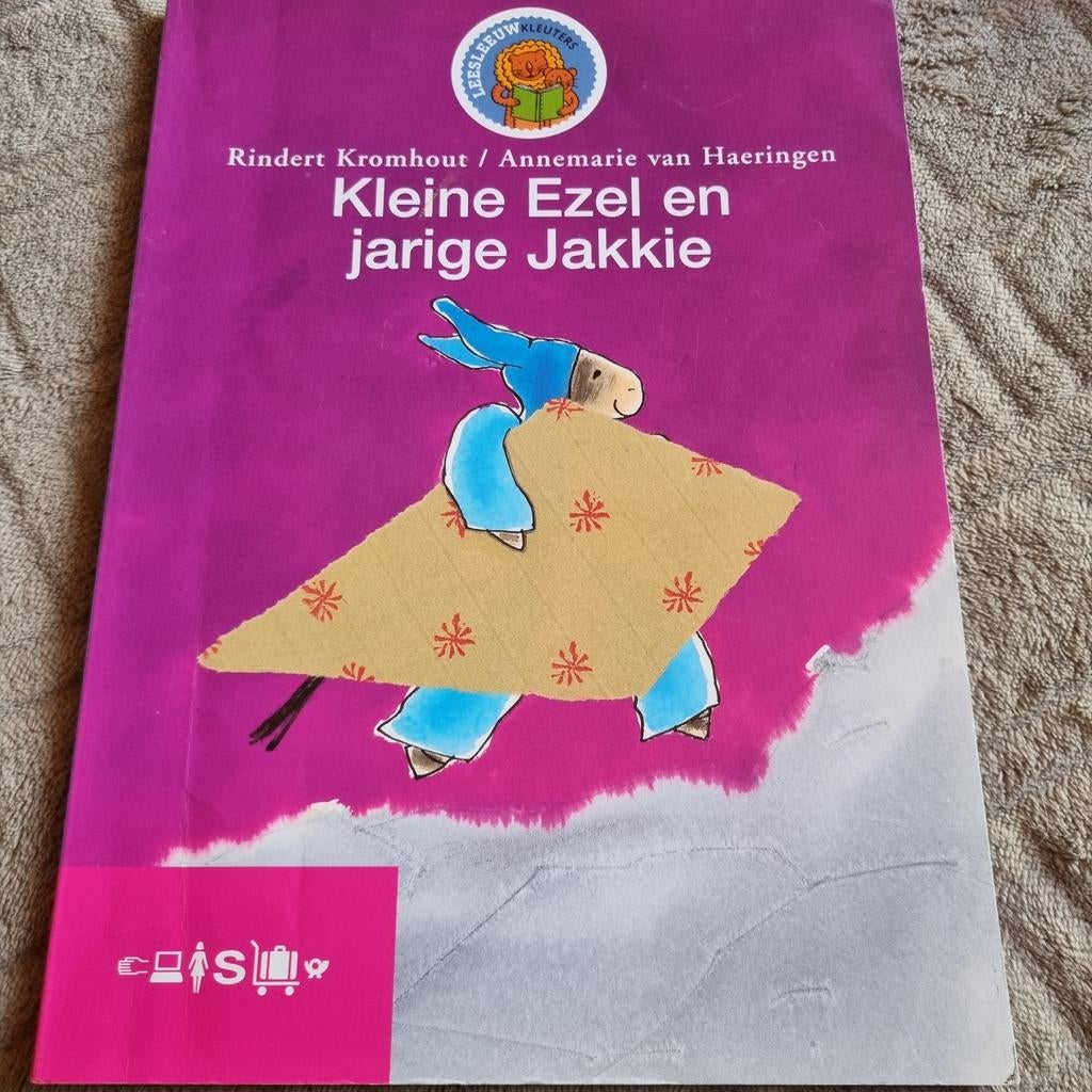 Kleine Ezel en jarige Jakkie - Rindert Kromhout, Boeken, Ophalen of Verzenden, Zo goed als nieuw, Rindert Kromhout