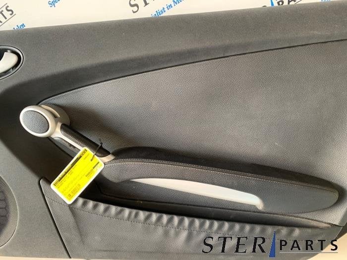 Portierbekleding 2Deurs rechts van een Mercedes SLK, Gebruikt, -, Ophalen of Verzenden, -