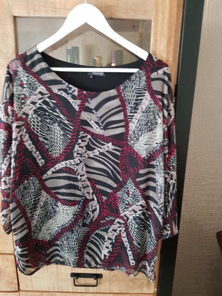 Norah blouss  mt 42, Verzenden, Nieuw, Maat 42/44 (L)