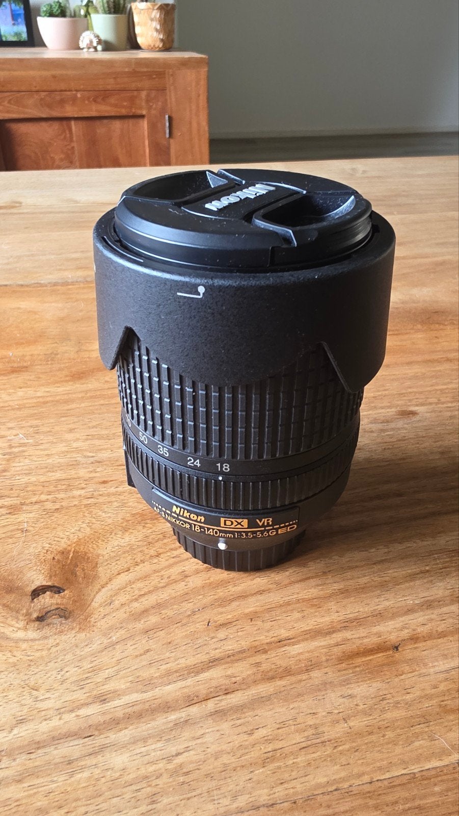 Nikon AF-S DX Nikkor 18-140mm f/3.5-5.6G ED VR lens, Nikon, Ophalen of Verzenden, Zo goed als nieuw, Beeldstabilisatie
