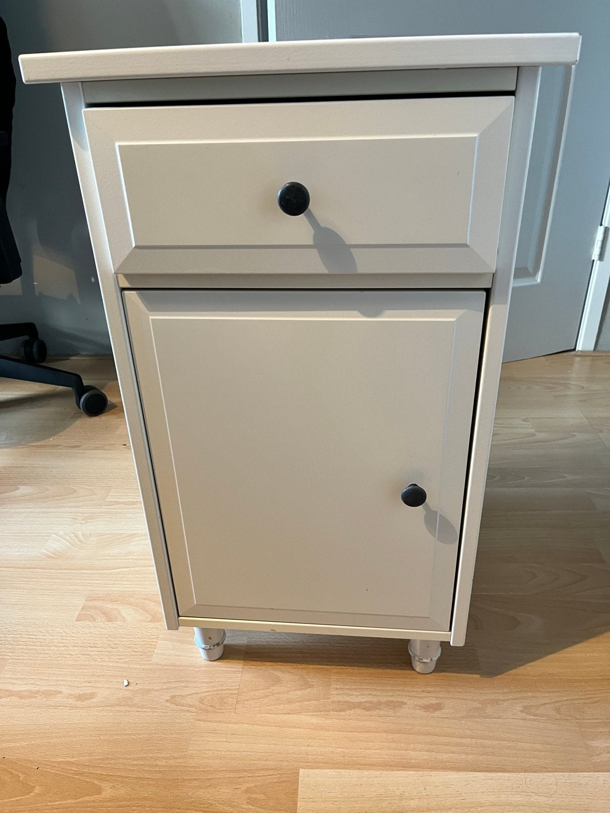 Ikea Hemnes nachtkastje - Goede staat, Ophalen, Gebruikt, Minder dan 45 cm, 55 tot 70 cm