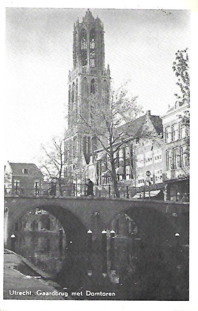 Utrecht- -Gaardbrug met Domtoren., Verzenden, 1960 tot 1980, Gelopen, Utrecht