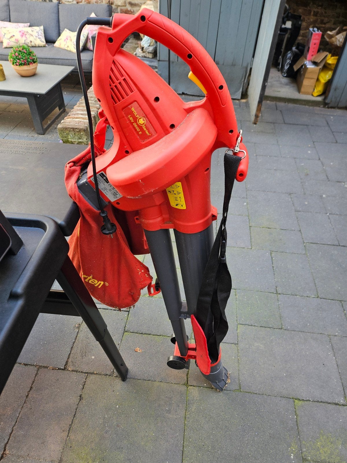 Wolf-Garten LBV 2600 E Bladblazer/Bladzuiger, Gebruikt, Met opvangzak, Handgedragen, Ophalen of Verzenden