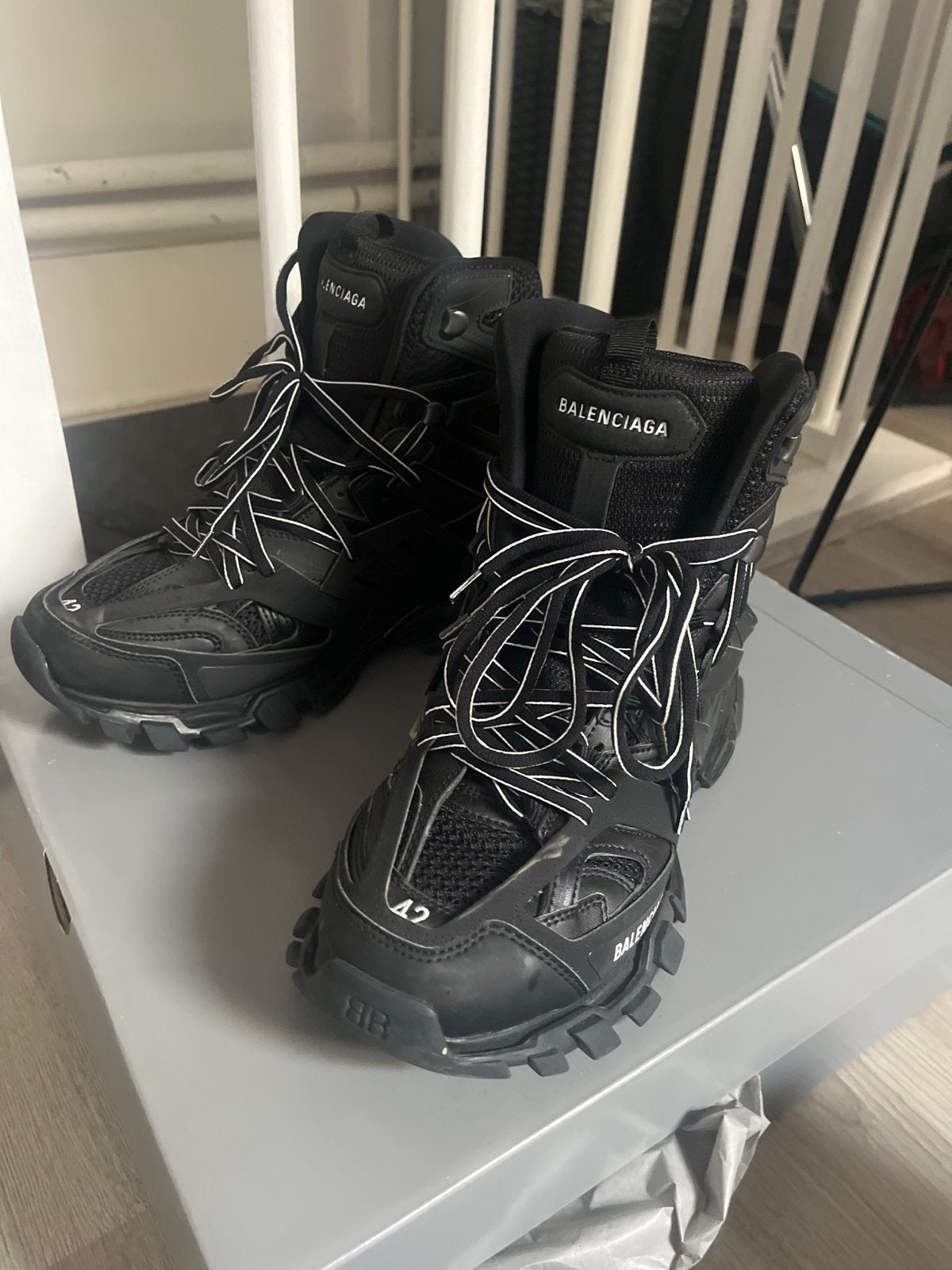 Balenciaga Track Hike - Maat 42, Kleding | Heren, Schoenen, Zwart, Ophalen of Verzenden, Gedragen, Wandelschoenen of Bergschoenen