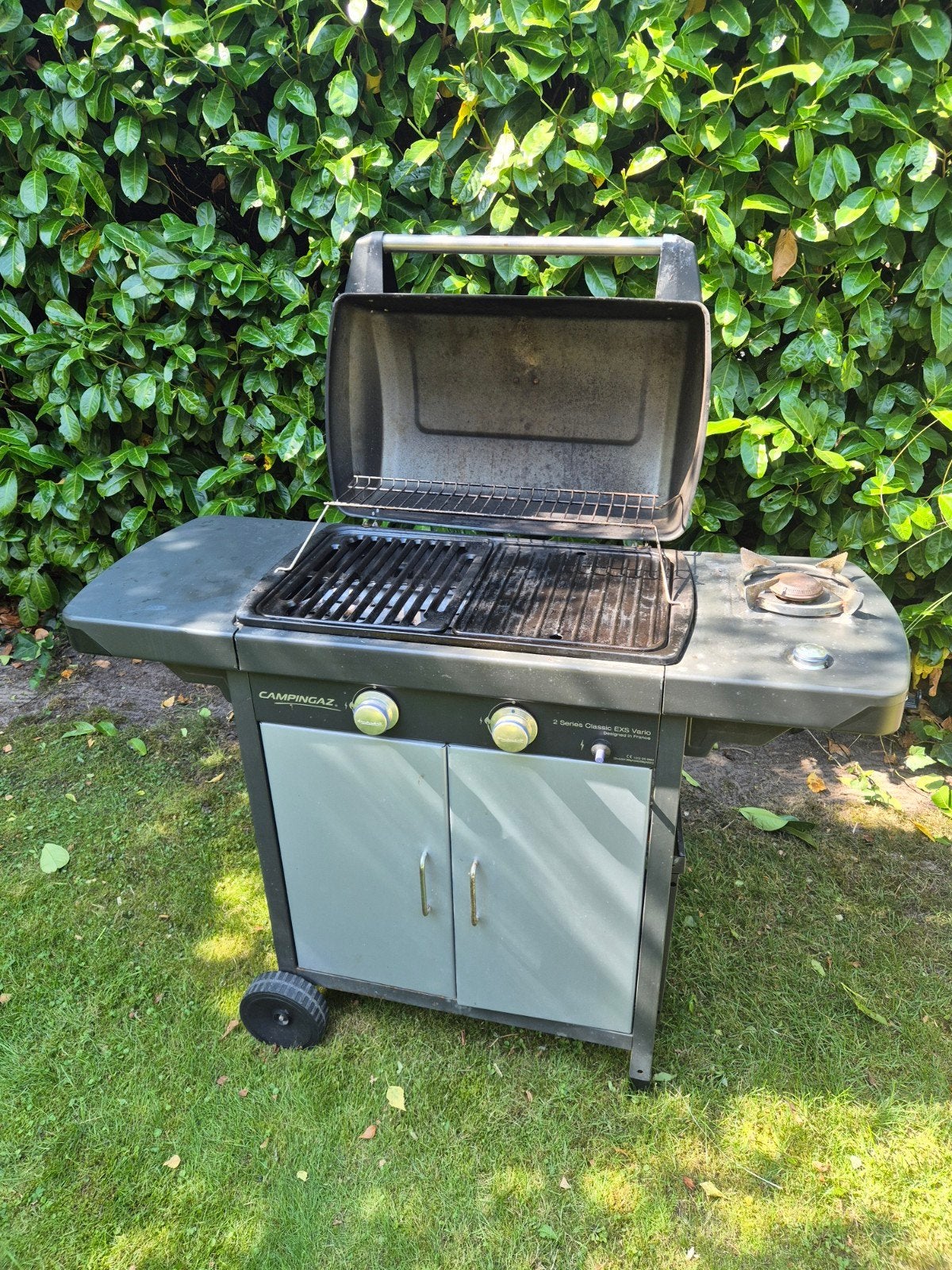 Campingaz BBQ 2 Series Classic EXS Vario met hoes, en zijpit, Ophalen, Gebruikt