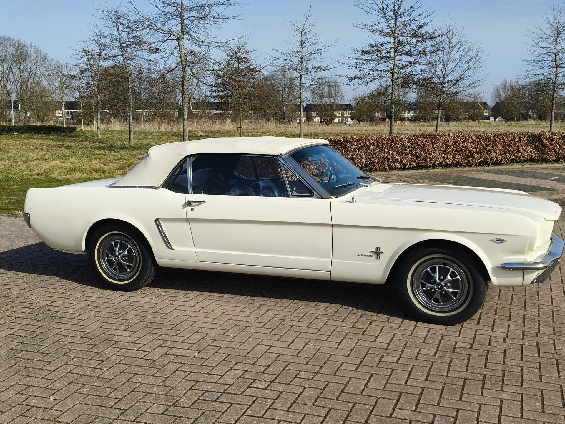 Ford Mustang CONVERTIBLE F CODE 1964.5 First Year Production, foto 5