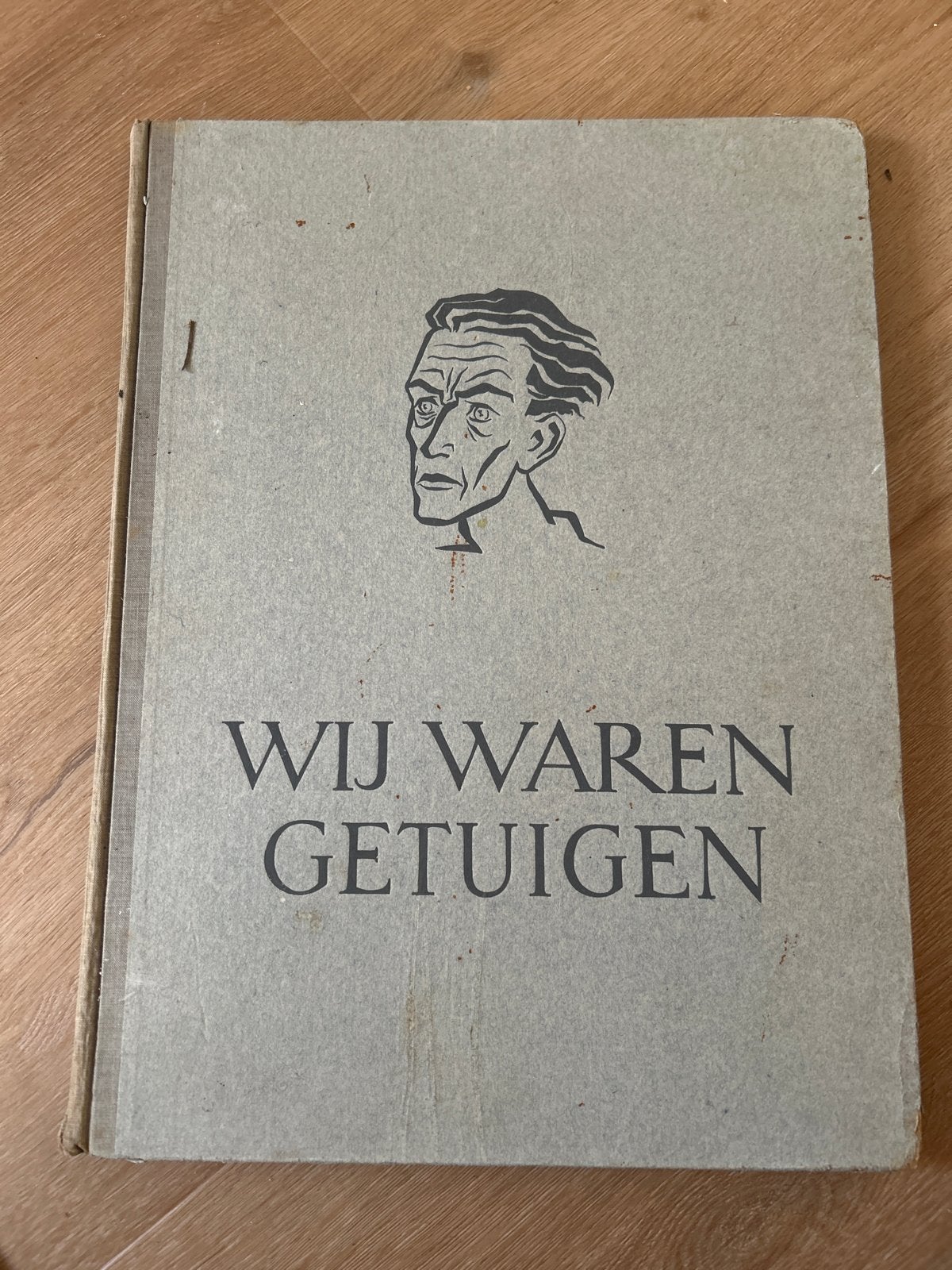 Wij waren getuigen - Indringende prenten WOII (1946), Ophalen of Verzenden, Tweede Wereldoorlog, Gelezen, Overige onderwerpen