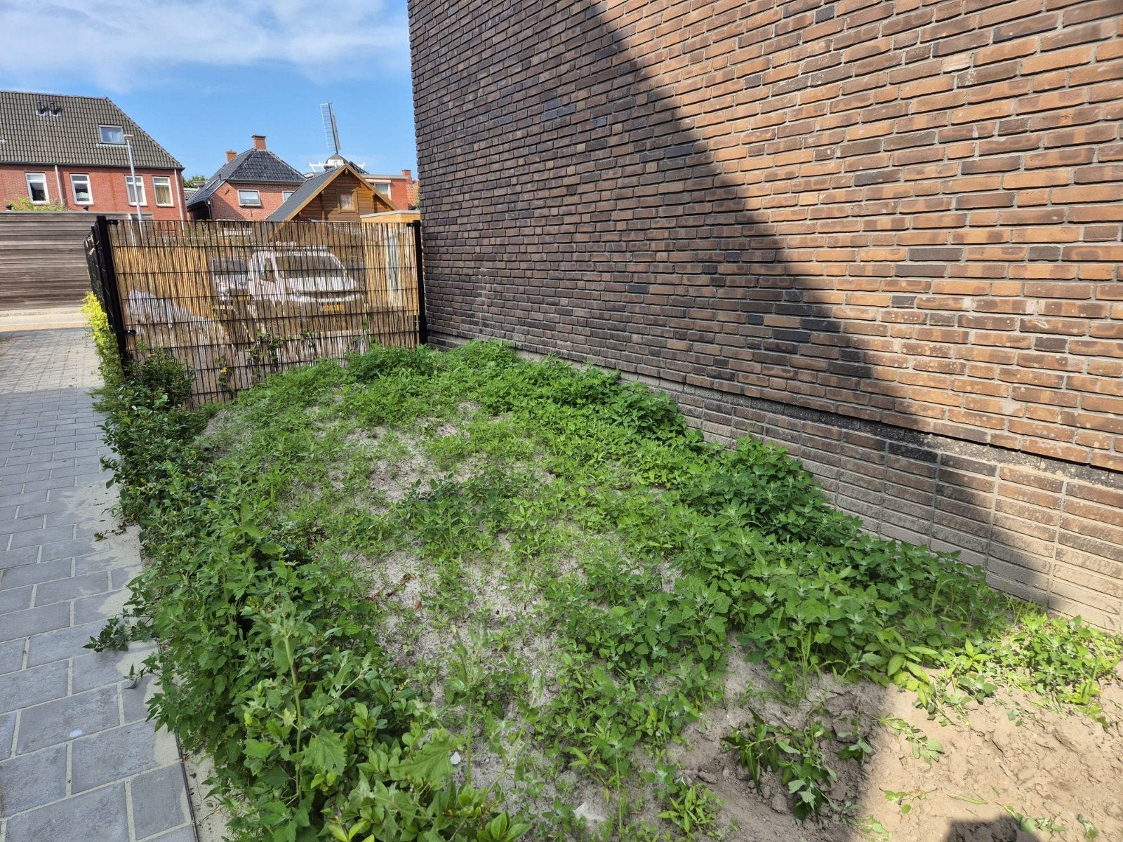 Klusser gezocht  grond afvoeren, Ophalen