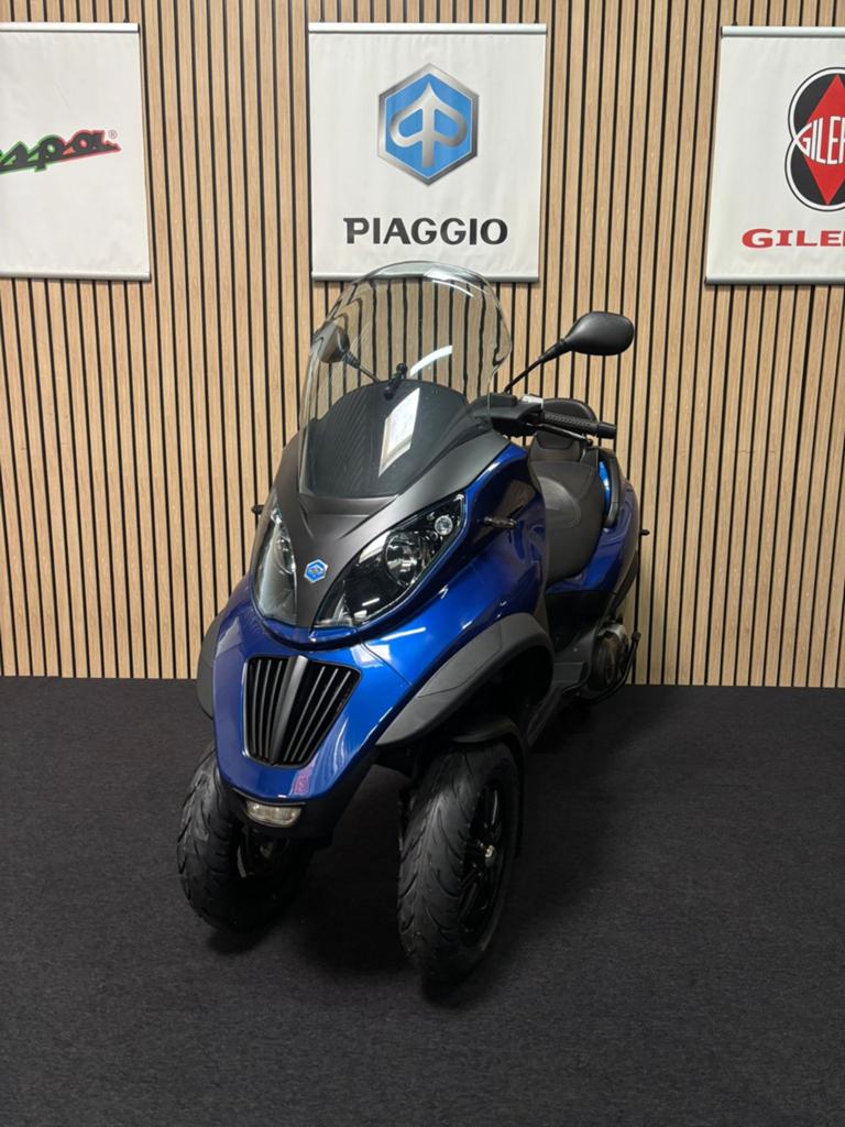 Piaggio MP3 400 LT Sport 2010 Autorijbewijs, Motoren, Motoren | Piaggio, 400 cc, Bedrijf, Sport, Automaat