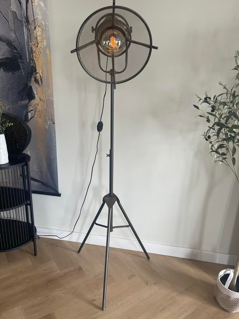Koperkleurige staande lamp met telescoop voet, Huis en Inrichting, Ophalen, Zo goed als nieuw, Metaal, 150 tot 200 cm