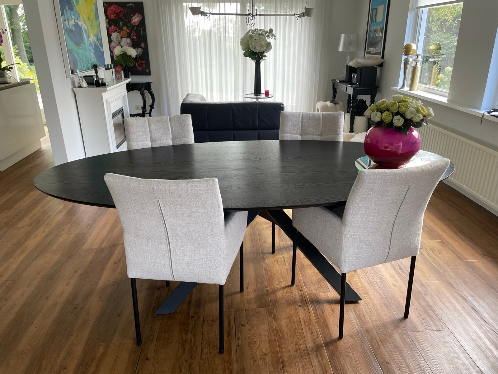 Moderne ovale eettafel met zwart eikenlook blad, Ophalen, Overige materialen, 100 tot 150 cm, 200 cm of meer