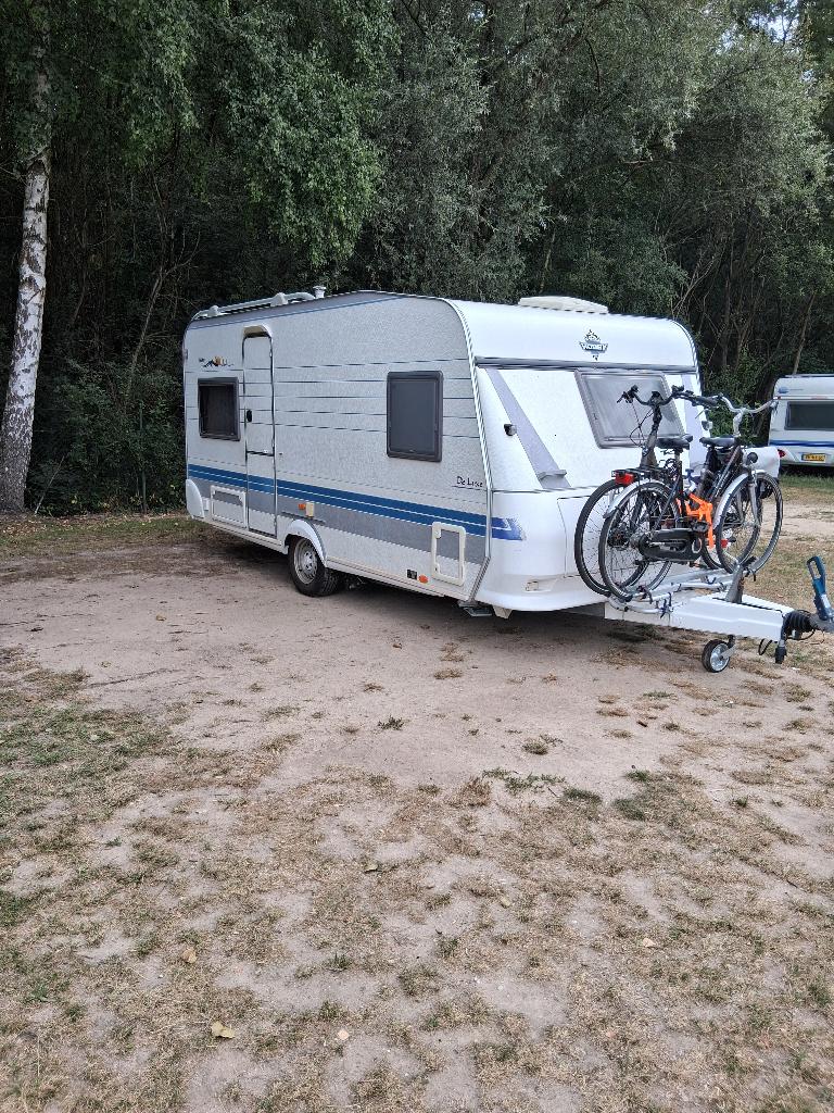 Zeer nette Hobby 460 UFE Easy Deluxe met mover + voortent, Caravans en Kamperen, Caravans, Rondzit, Hobby, Particulier, 4 tot 5 meter