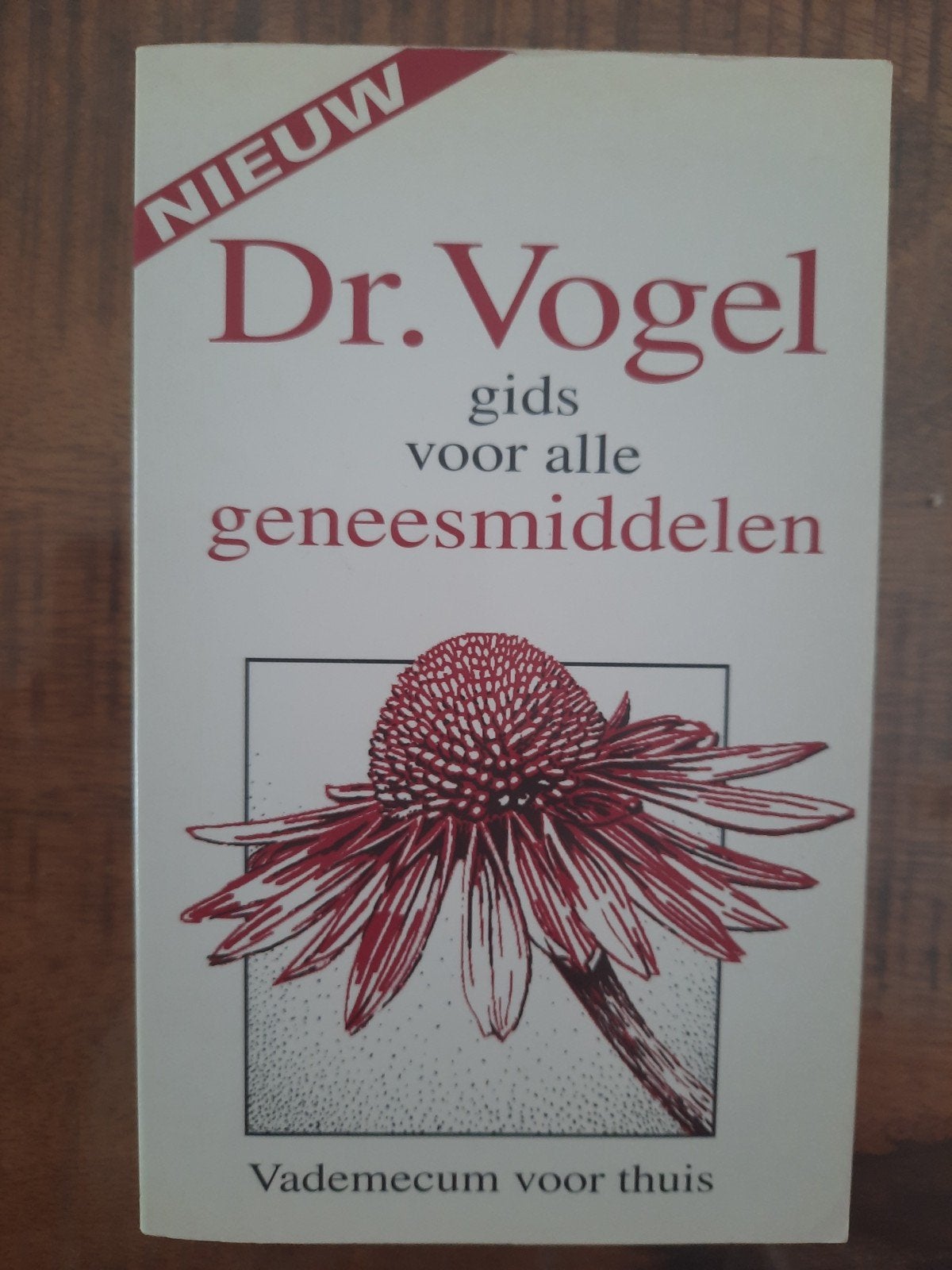 Dr. Vogel Gids voor alle geneesmiddelen - Vademecum, Boeken, Ophalen of Verzenden, Zo goed als nieuw, Kruiden en Alternatief, Dr. Vogel