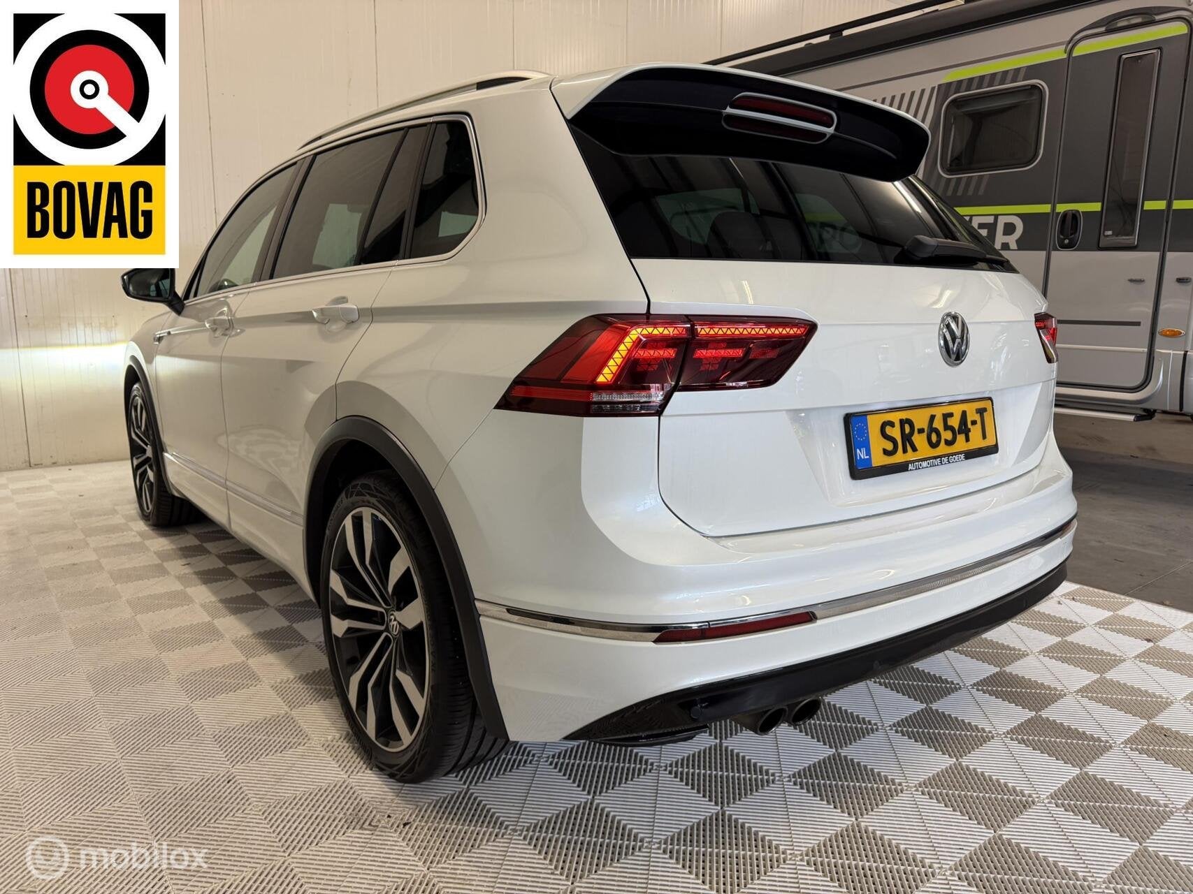 Volkswagen Tiguan 1.4 TSI ACT Highline R-LINE PANO, FULL LED, Auto's, 4 cilinders, 150 pk, Wit, Origineel Nederlands