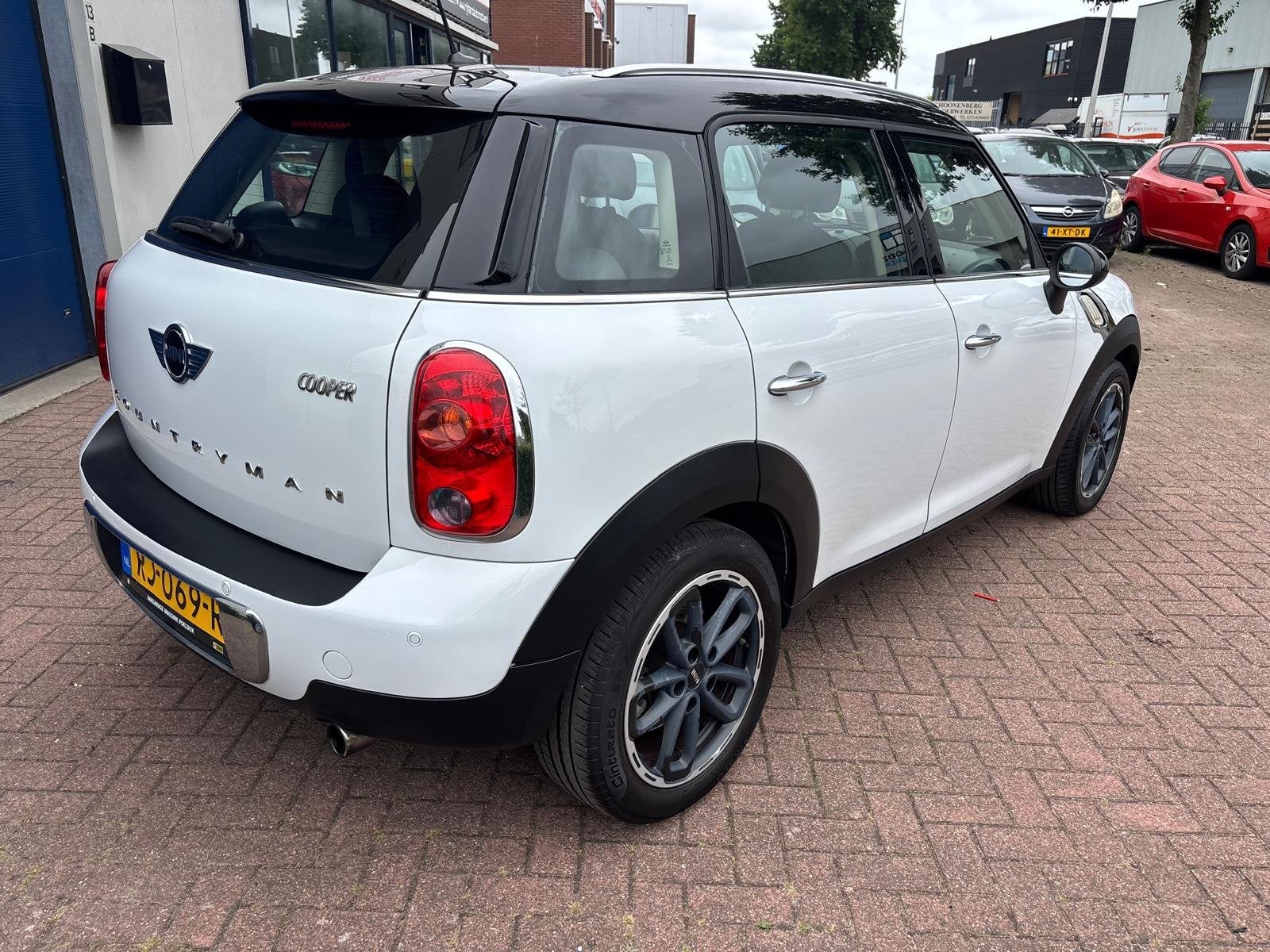 Mini Mini Countryman 1.6 Cooper Chili, Auto's, Voorwielaandrijving, Gebruikt, Start-stop-systeem, Leder