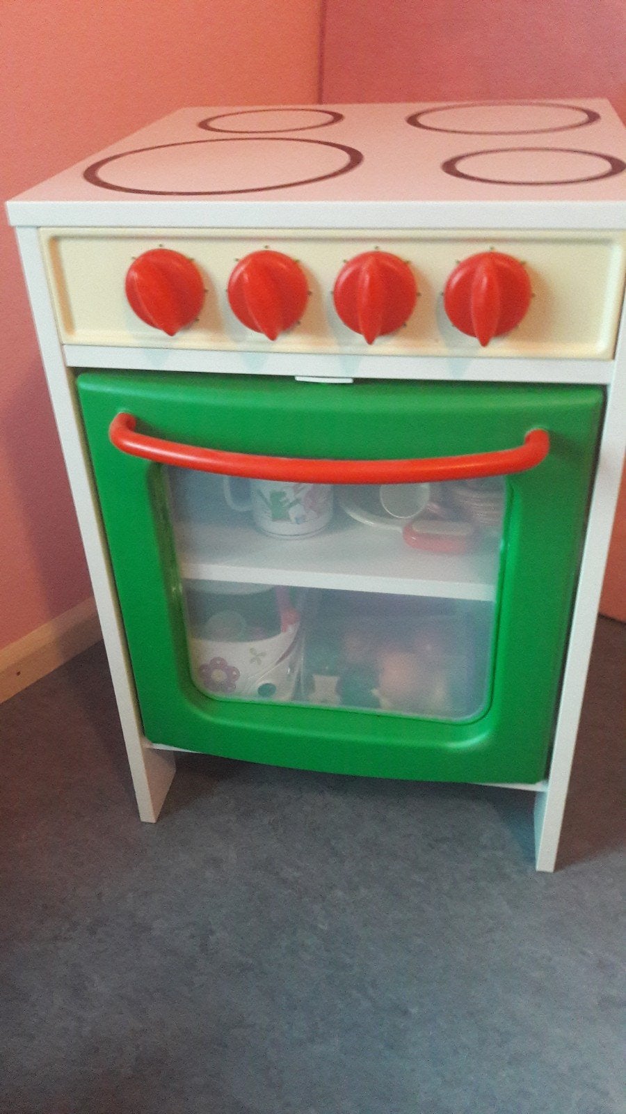 Kinderfornuis om mee/aan te spelen, Ophalen, Kunststof
